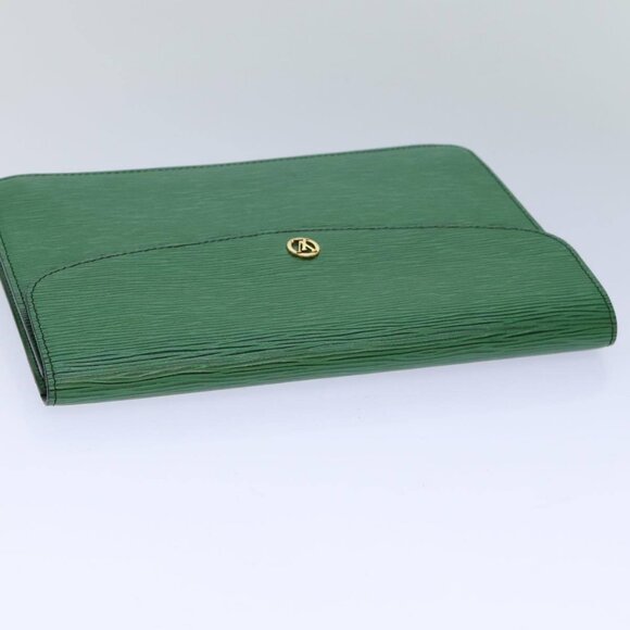 LOUIS VUITTON Epi Montaigne 27 Clutch Bag Green M52654 LV Auth 83255 - Picture 6 of 16